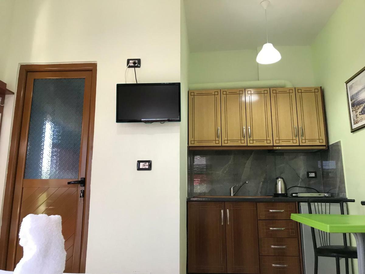 Ferienwohnung Anxhi Ksamil Exterior foto